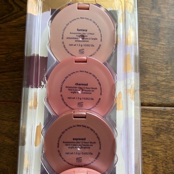NIB tarte Amazonian Clay Cheek Set of Five Travel Size Blushes & Highlighter - Picture 4 of 6